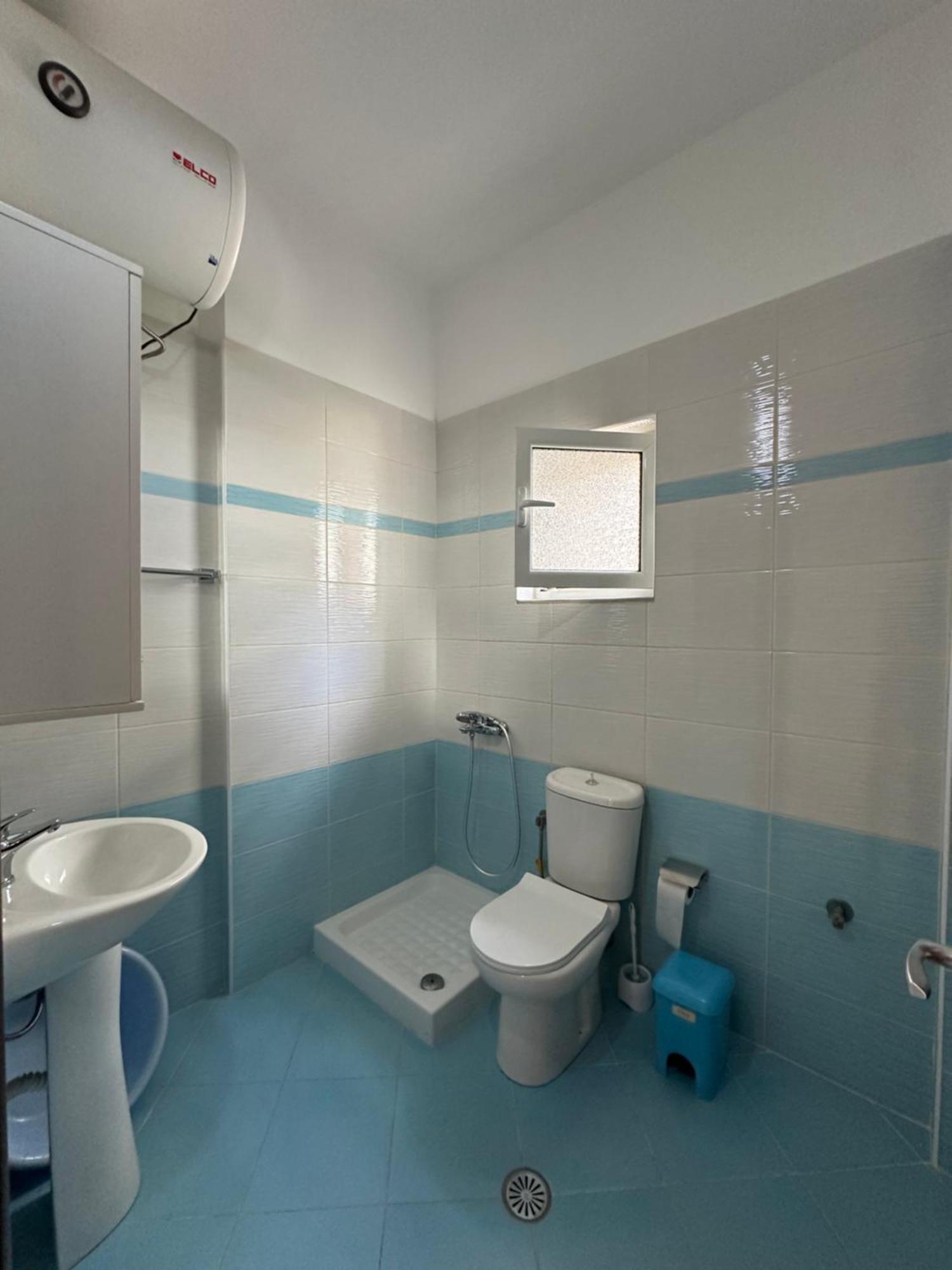 Luxy Coral Aparts Apartment Sarande Bagian luar foto