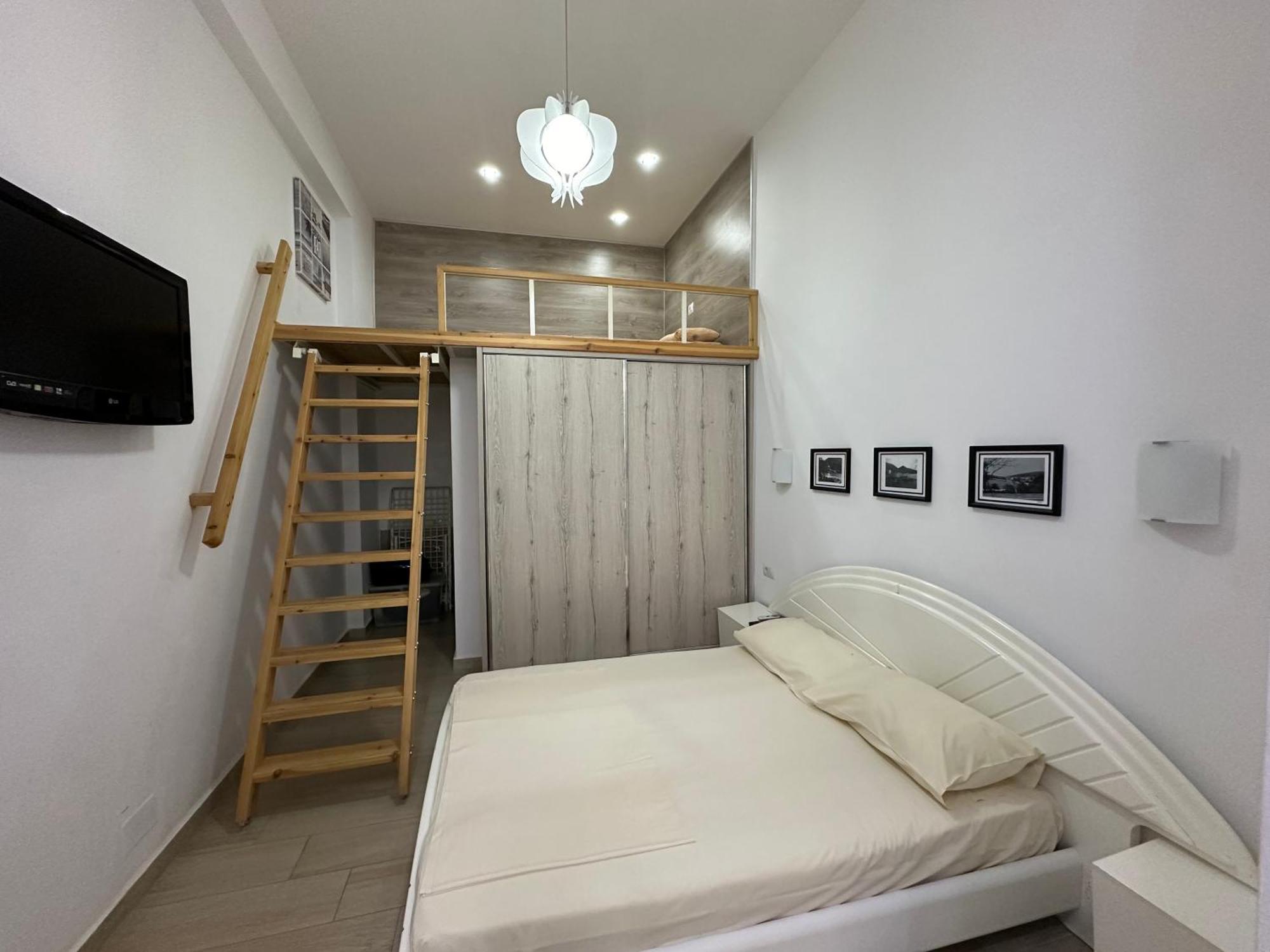 Luxy Coral Aparts Apartment Sarande Bagian luar foto
